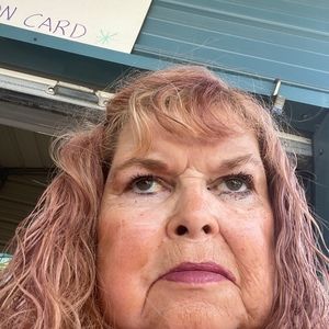 Meet your Posher, Dianne